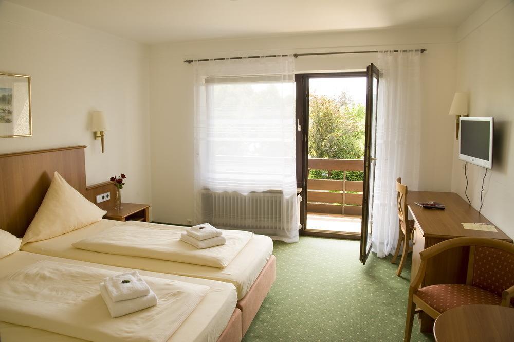 Hotel Aqualon Schweizerblick - Therme, Sauna & Wellness 3*